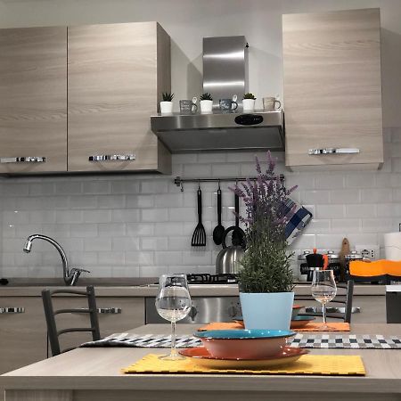 Appartamento La Casa Del Vicolo Catania Esterno foto